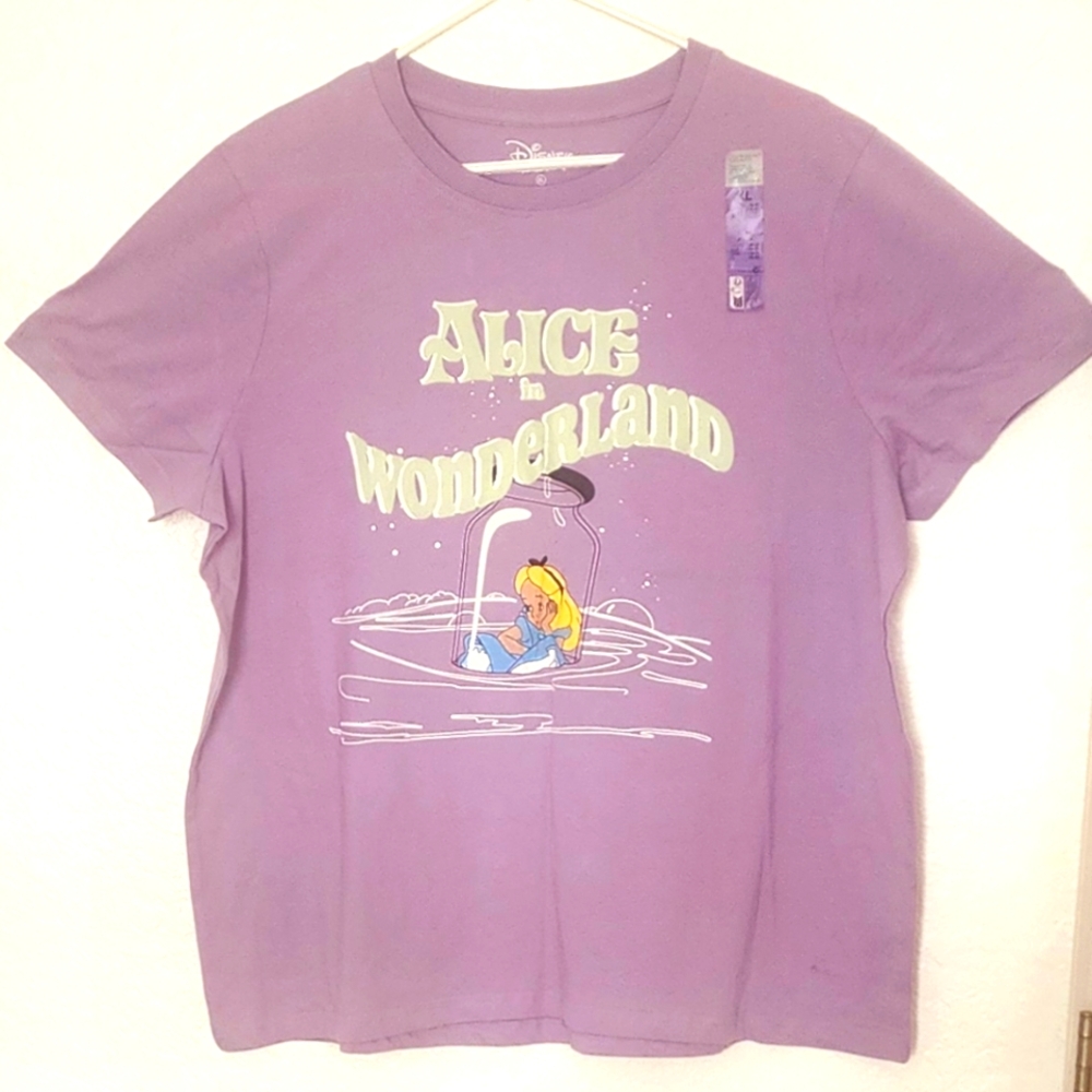 Disney Alice in Wonderland by Primark Short Sleeve Cotton Tee. Size XL